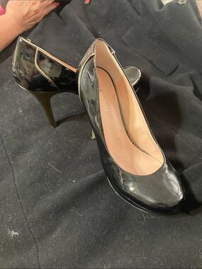 Nine West Black Patent Round-Toe High Heels